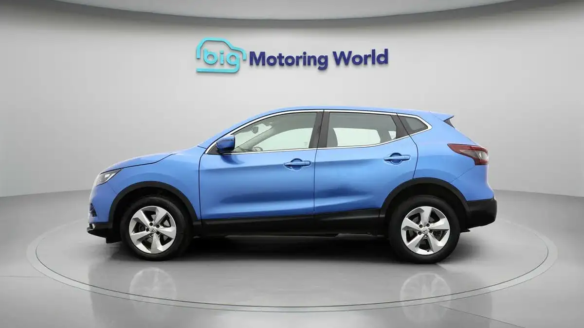 2020-nissan-qashqai-13-dig-t-acenta-premium-160ps-dct-big-3