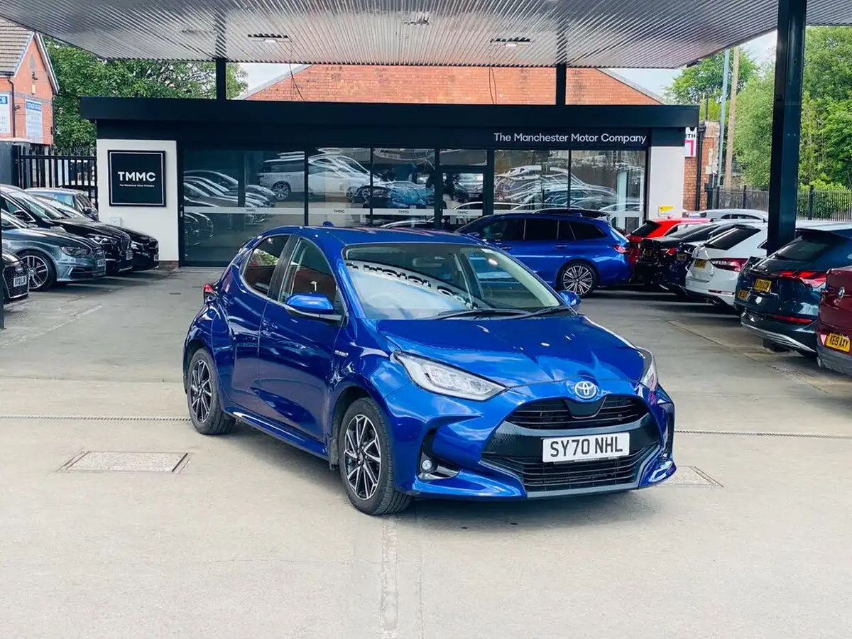 2020-toyota-yaris-15-vvt-i-design-big-0