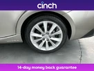 2016-lexus-is-300h-25-advance-small-24