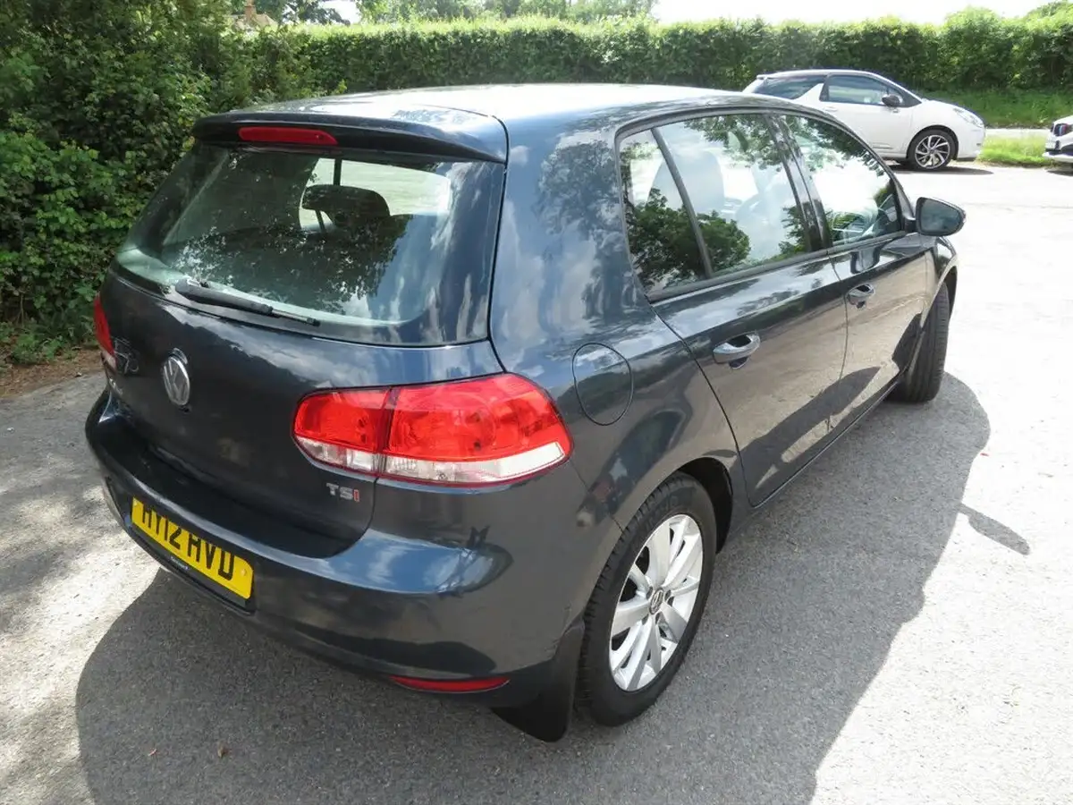 2012-volkswagen-golf-14-match-5d-big-7