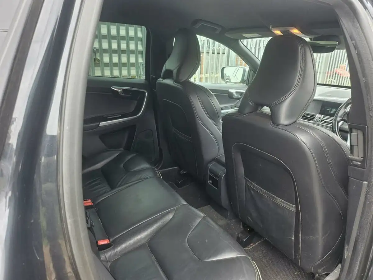 2014-volvo-xc60-24td-d5-se-lux-215bhp-ss-big-10