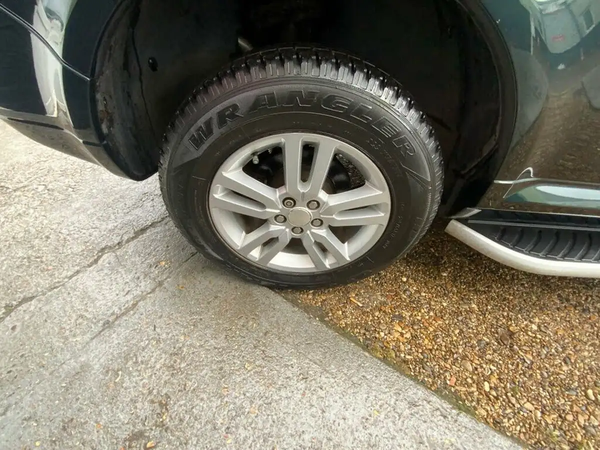 2014-land-rover-freelander-2-22sd4-xs-big-38