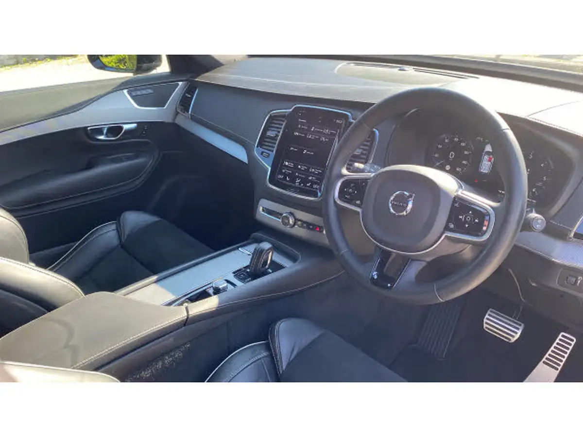 2021-volvo-xc90-20td-b5-r-design-big-4