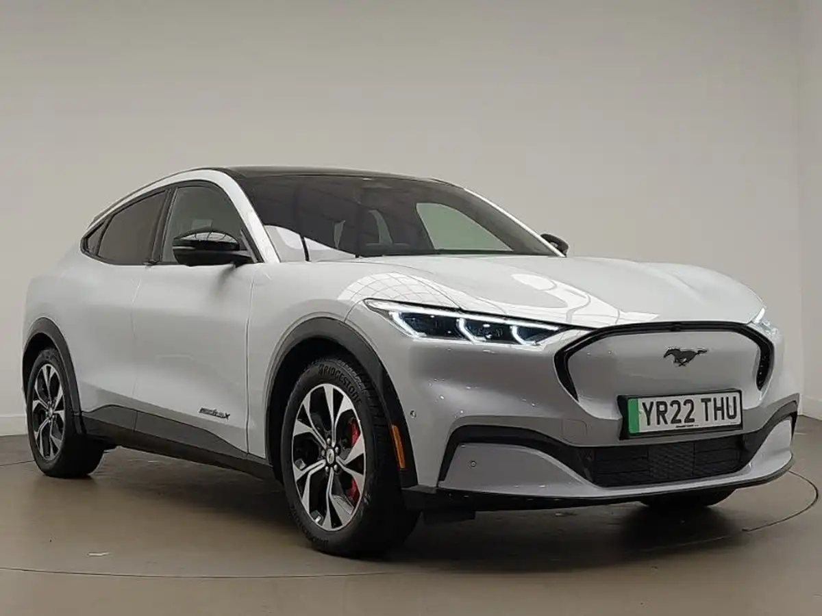 2022-ford-mustang-mach-e-e-extended-range-351ps-awd-big-0