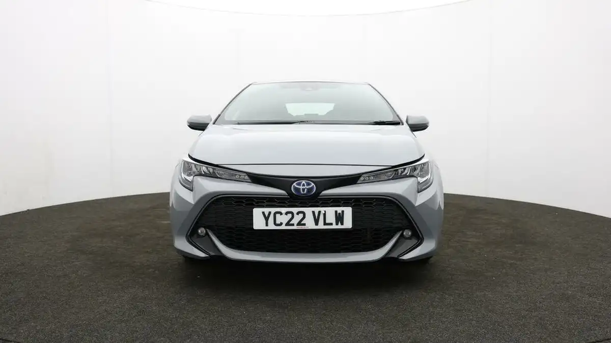 2022-toyota-corolla-18-vvt-i-icon-120bhp-trk-hatchback-5d-big-52