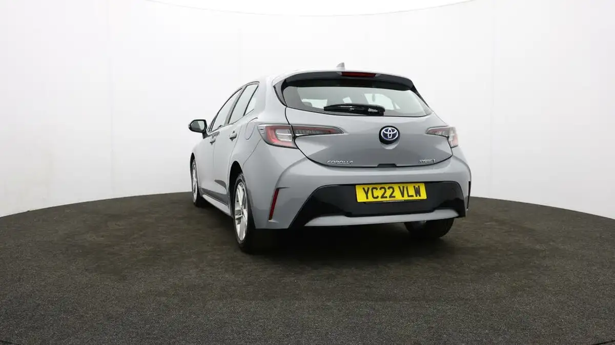2022-toyota-corolla-18-vvt-i-icon-120bhp-trk-hatchback-5d-big-28