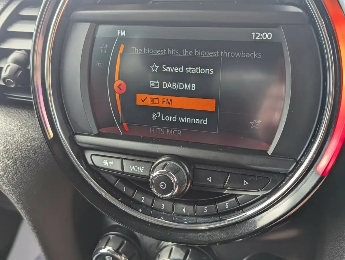 2018-mini-cooper-15-cooper-series-ii-ss-hatchback-3d-big-33