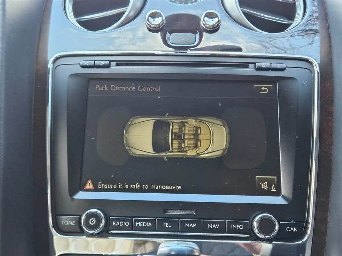 2013-bentley-continental-40-gtc-v8-big-28