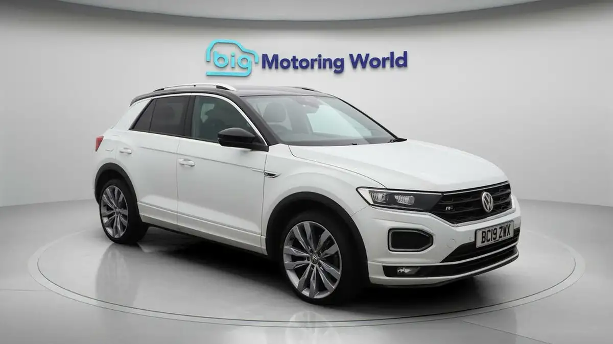 2019-volkswagen-t-roc-15-tsi-r-line-dsg-big-1