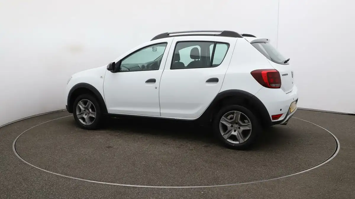 2018-dacia-sandero-stepway-09-tce-comfort-big-43