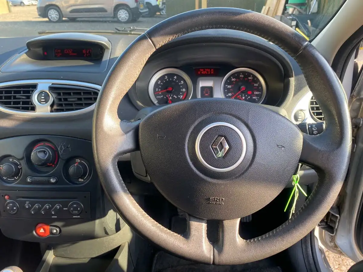 2007-renault-clio-12-dynamique-100bhp-5d-big-32