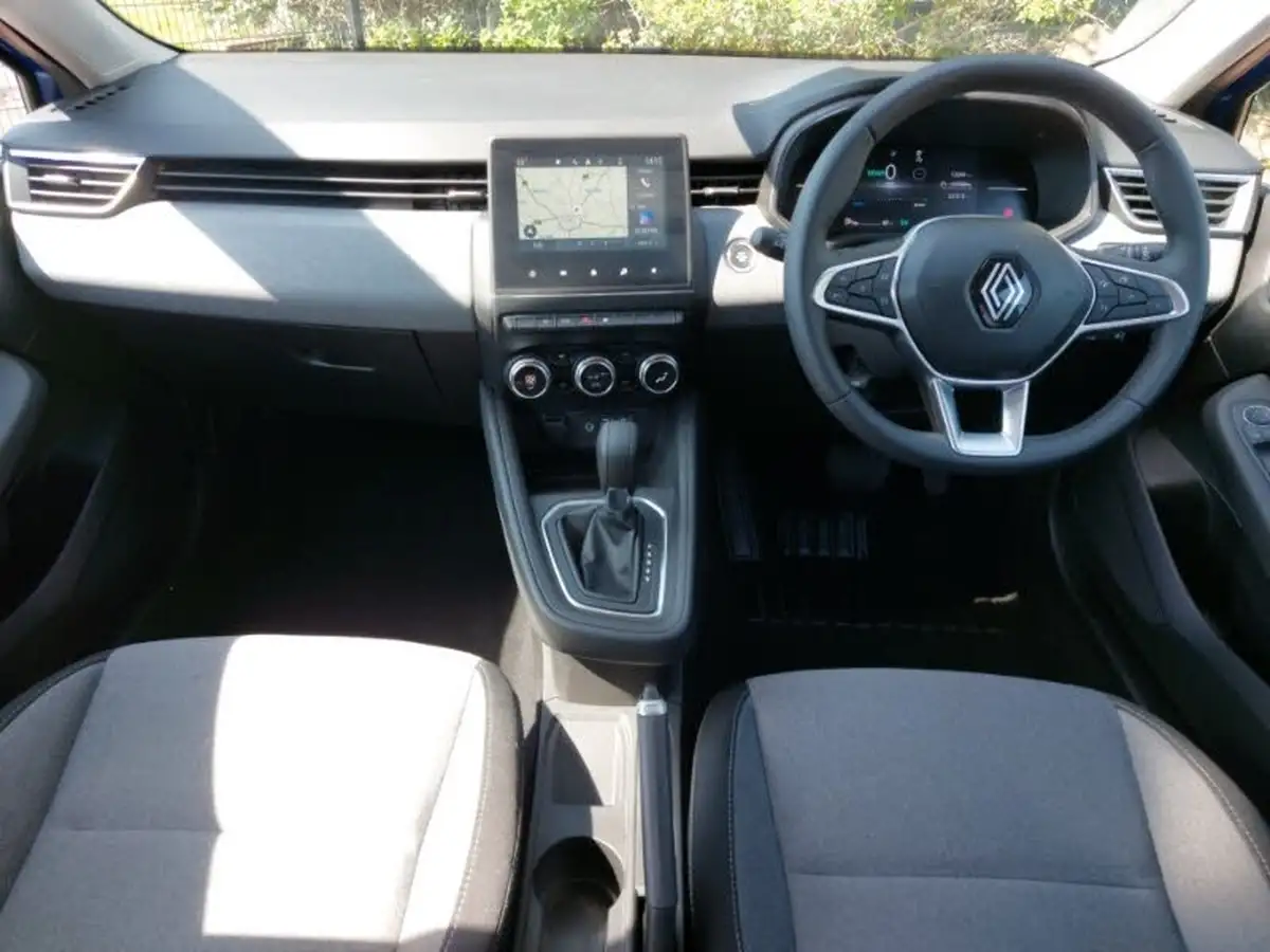 2024-renault-clio-16-evolution-big-2