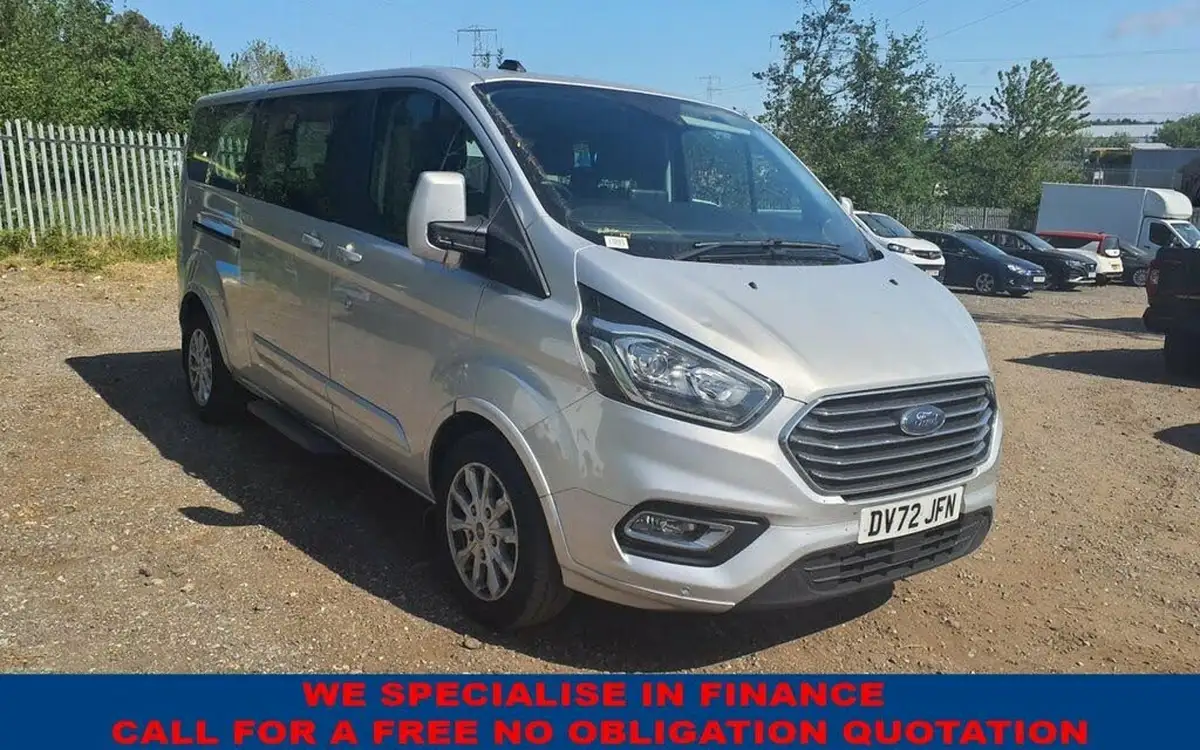 2022-ford-tourneo-custom-20tdci-320-l1-zetec-130pseu6dt-auto-big-0