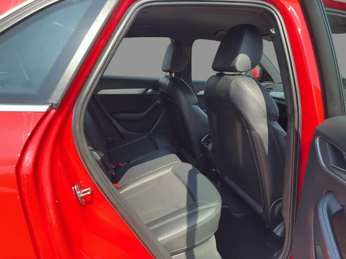 2015-audi-q3-14-s-line-cod-ss-tronic-big-22