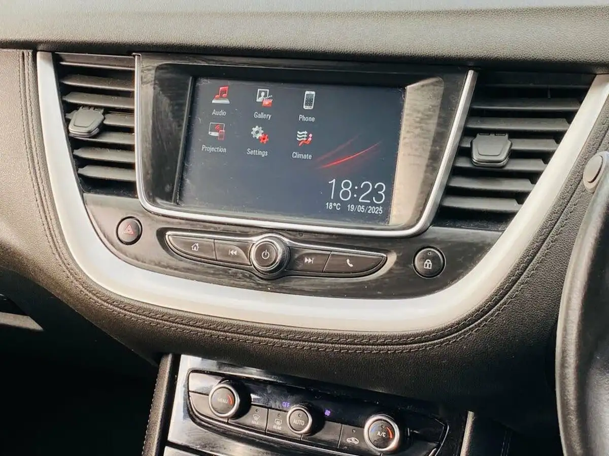 2018-vauxhall-grandland-x-12-se-130ps-big-31