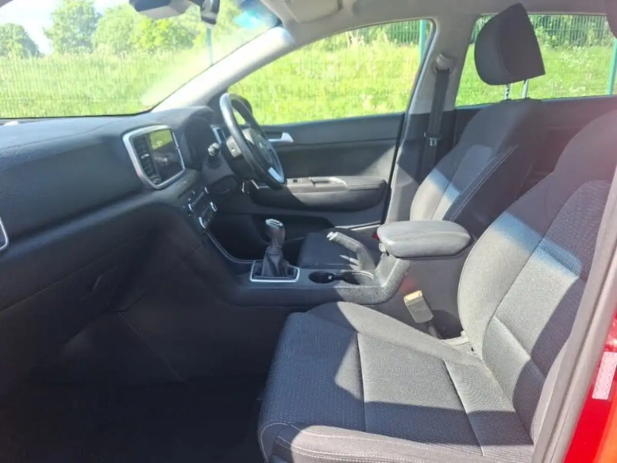 2021-kia-sportage-16-gdi-2-big-4