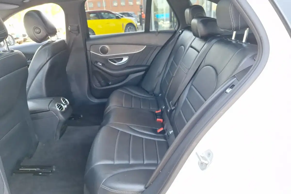 2015-mercedes-benz-c-class-20-c200-amg-line-184ps-premiumss-estate-5d-7g-tronic-plus-big-7
