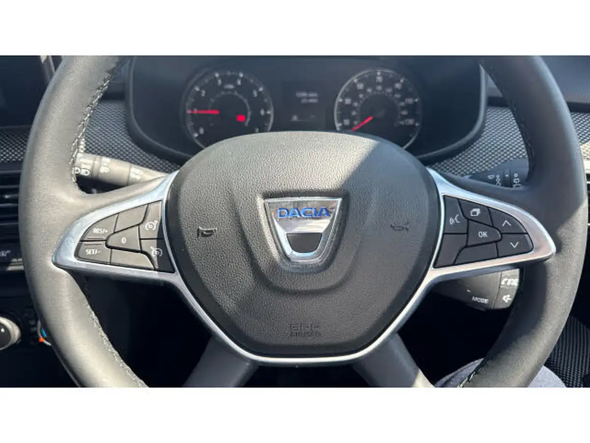 2021-dacia-sandero-10-tce-comfort-90bhp-big-21