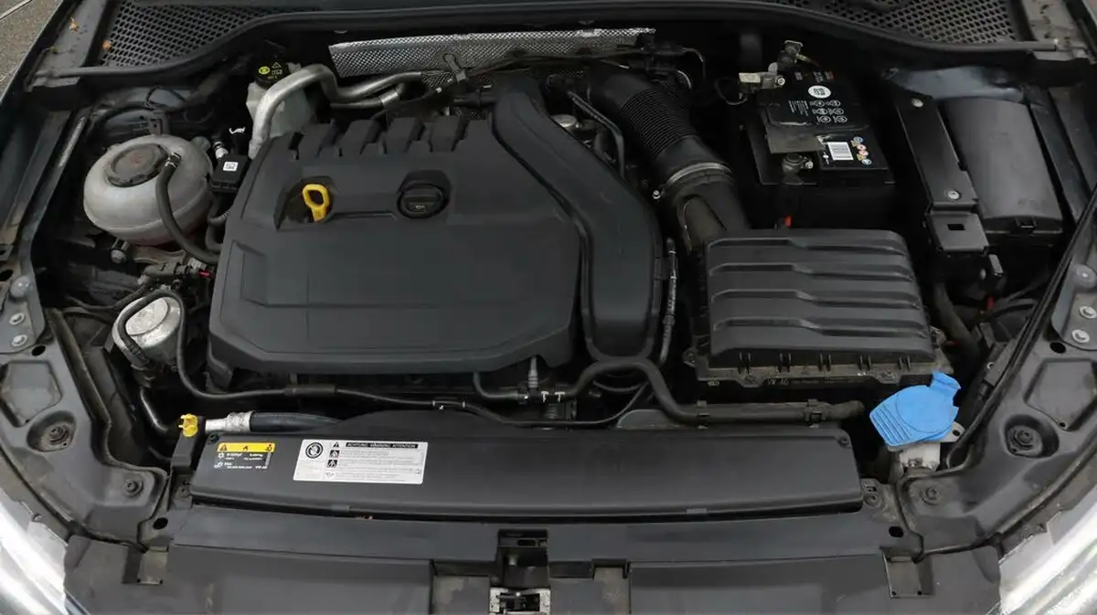 2019-seat-leon-15-tsi-evo-fr-130ps-hatchback-big-19