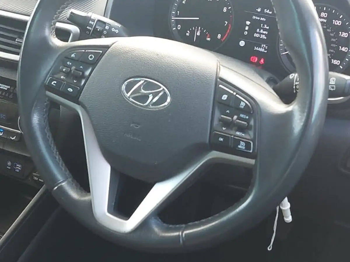 2018-hyundai-tucson-16-gdi-se-nav-big-16