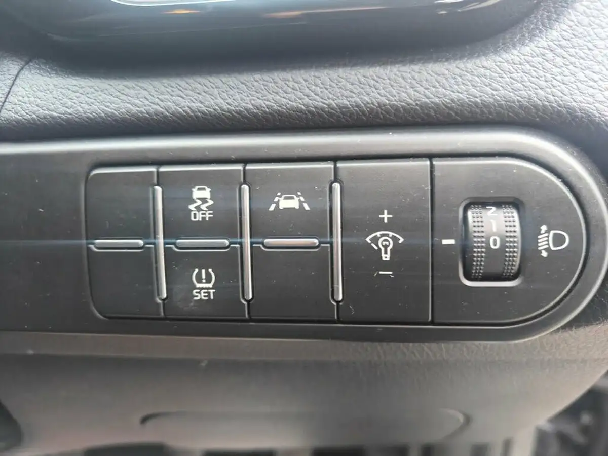 2020-kia-xceed-14-t-gdi-3-big-53