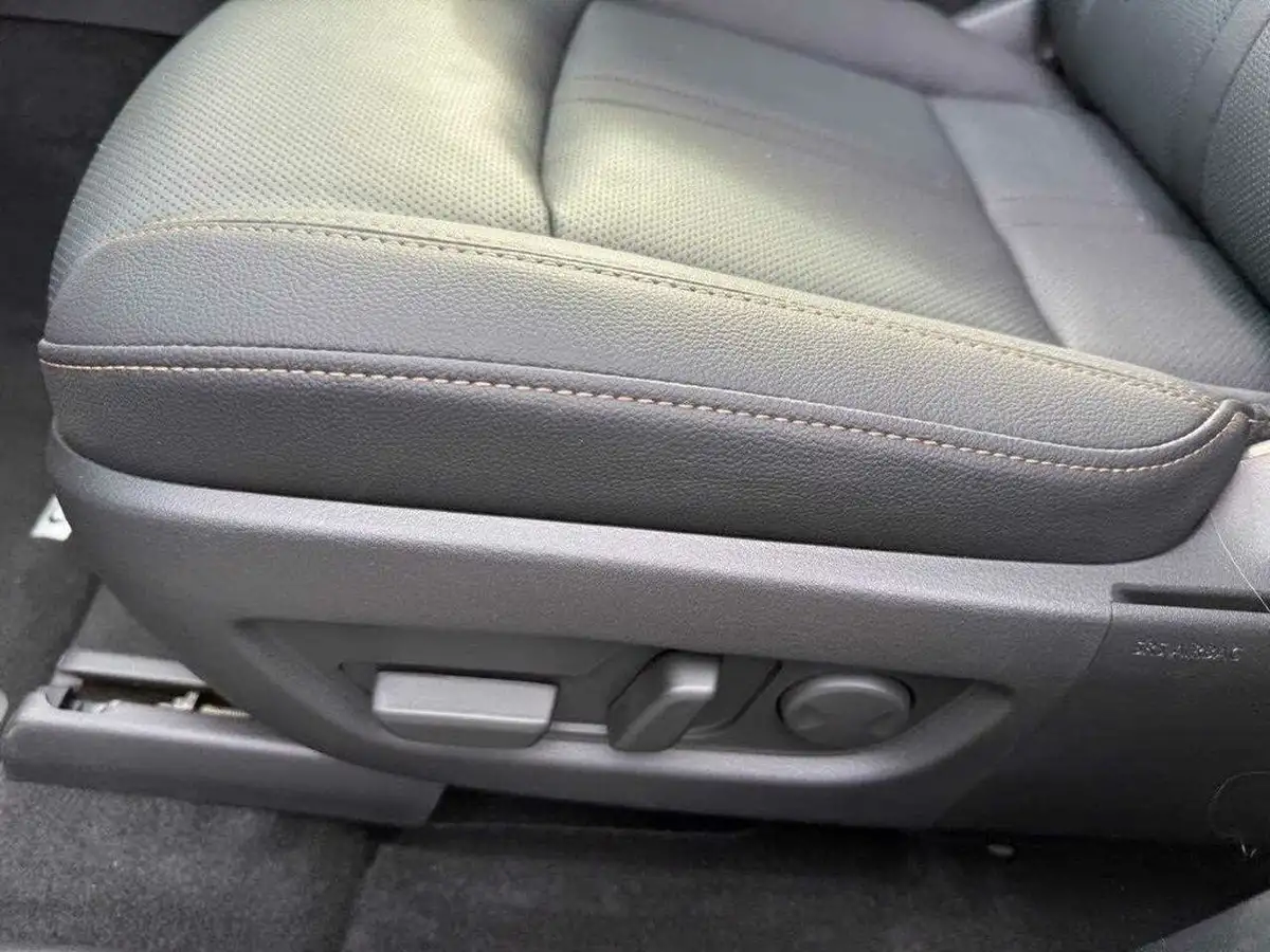 2025-mazda-cx-60-25-e-skyactiv-homura-convenience-driver-assistance-big-30