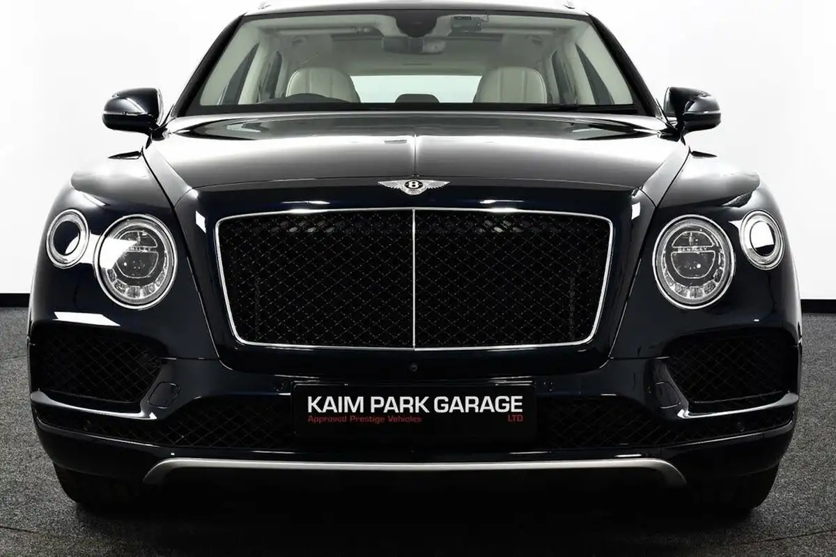 2019-bentley-bentayga-40-v8-big-12