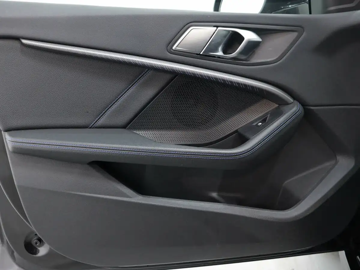 2022-bmw-2-series-15-218i-sport-lcp-coupe-4d-dct-big-46