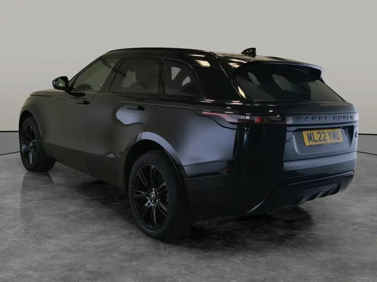 2022-land-rover-range-rover-velar-20-d200-velar-big-16