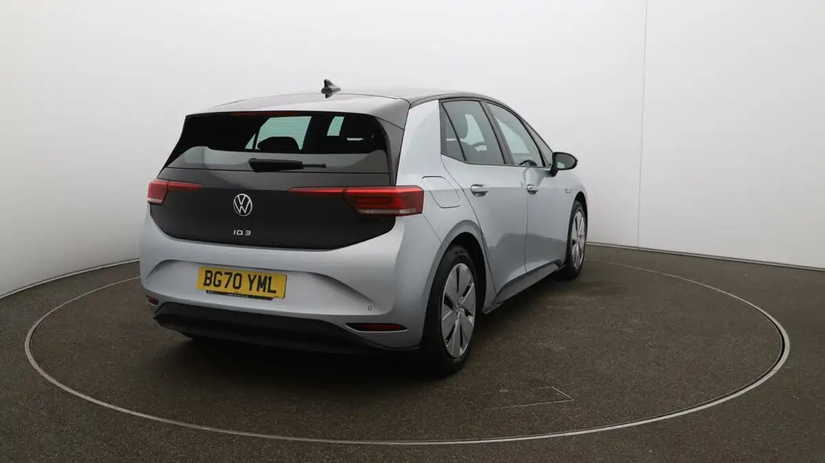 2020-volkswagen-id3-e-life-big-55