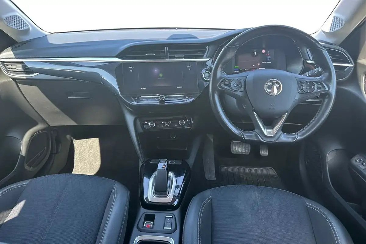 2021-vauxhall-corsa-e-elite-nav-big-10