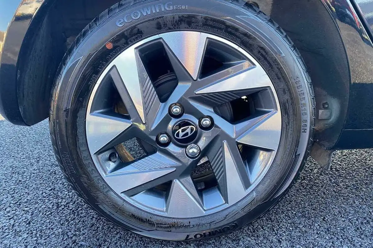 2024-hyundai-i10-10-advance-67ps-auto-big-12
