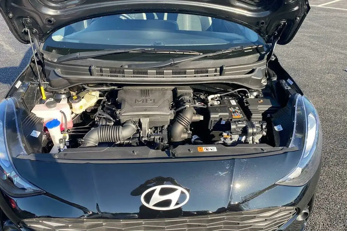 2024-hyundai-i10-10-advance-67ps-auto-big-8