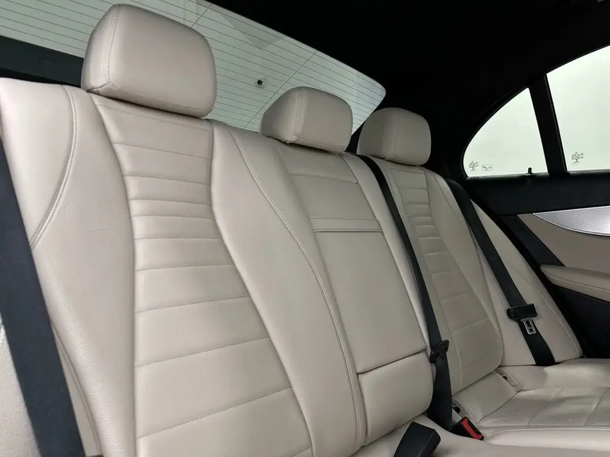 2019-mercedes-benz-e-class-20d-e220d-se-premium-saloon-4d-plus-big-40