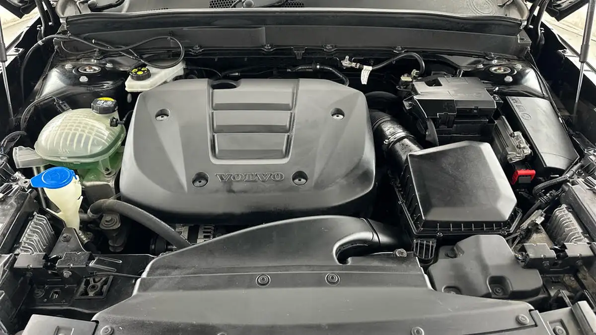 2021-volvo-xc40-15-t3-momentum-161bhp-big-22