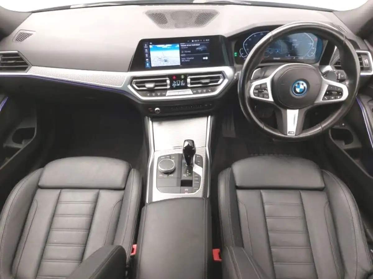 2022-bmw-3-series-20-330e-m-sport-touring-5d-big-2