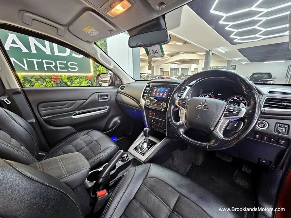 2019-mitsubishi-l200-22di-d-barbarian-x-big-13