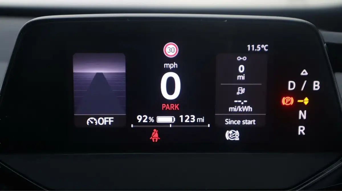 2020-volkswagen-id3-e-life-big-9
