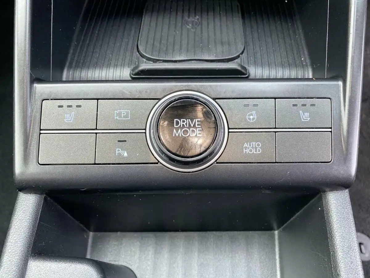 2024-hyundai-kona-16-gdi-n-line-141ps-dct-big-18