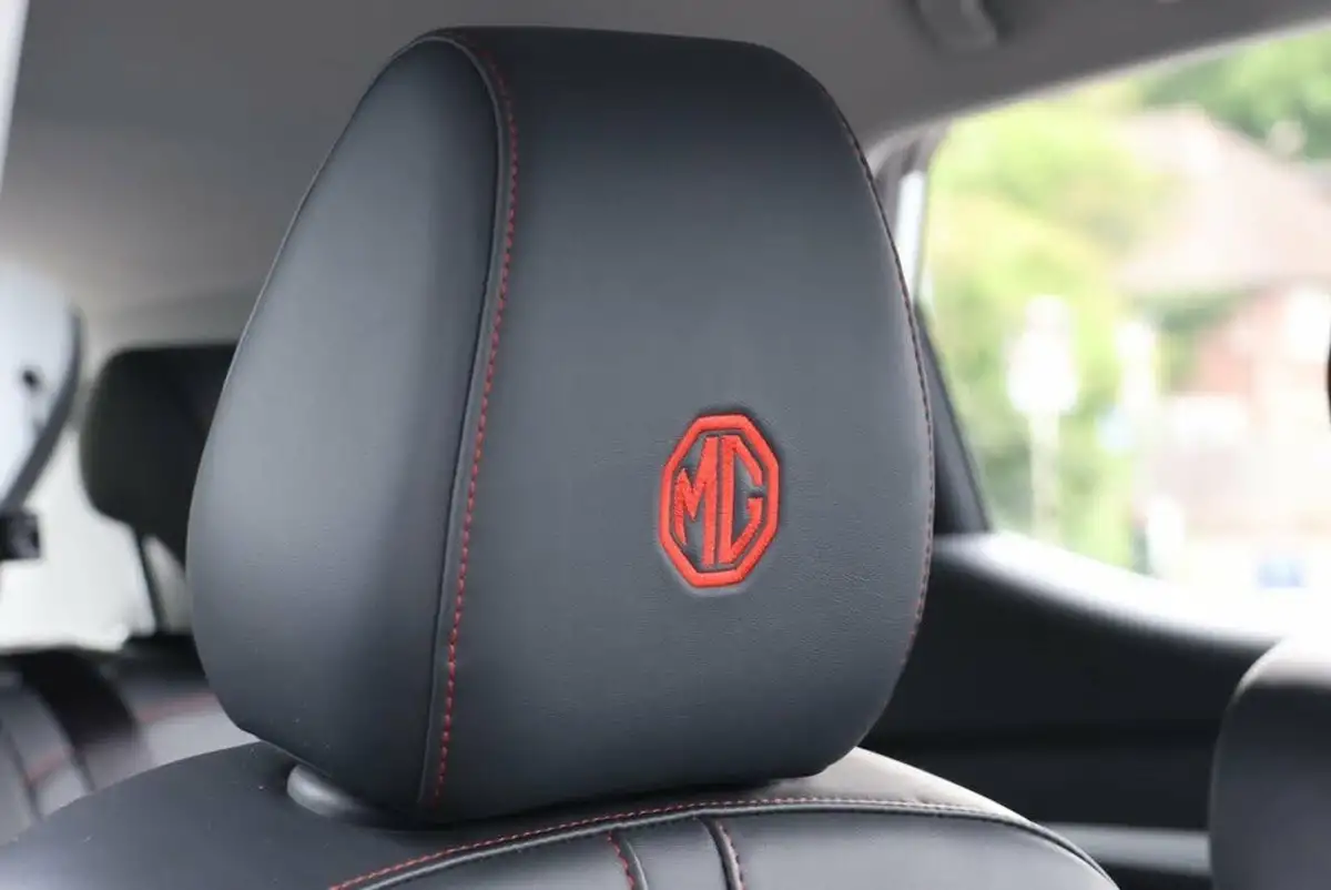 2021-mg-zs-suv-15-vti-tech-exclusive-big-5