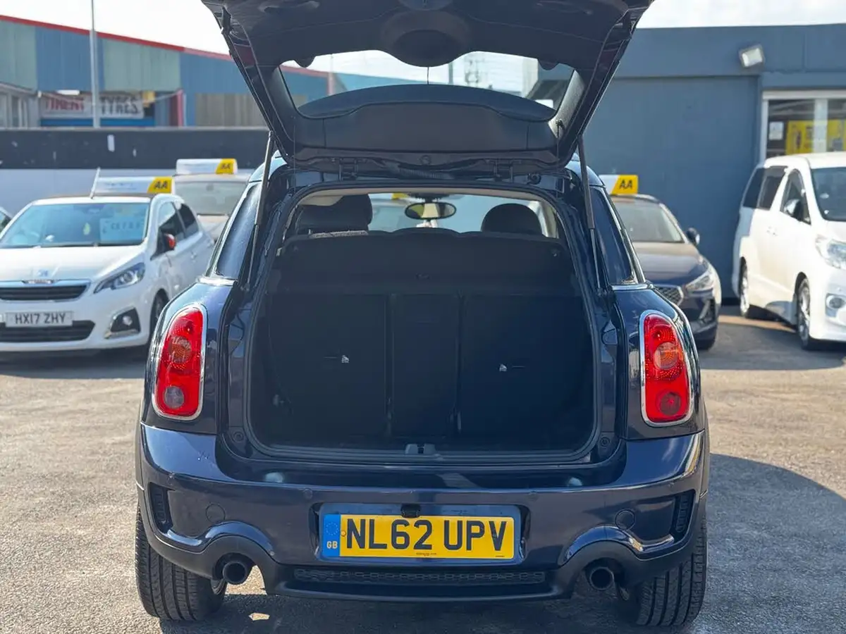 2012-mini-countryman-16-cooper-s-chili-big-6