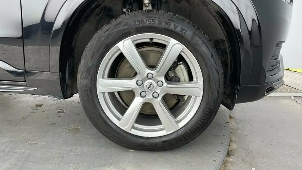 2024-volvo-xc90-20-b5-core-big-4