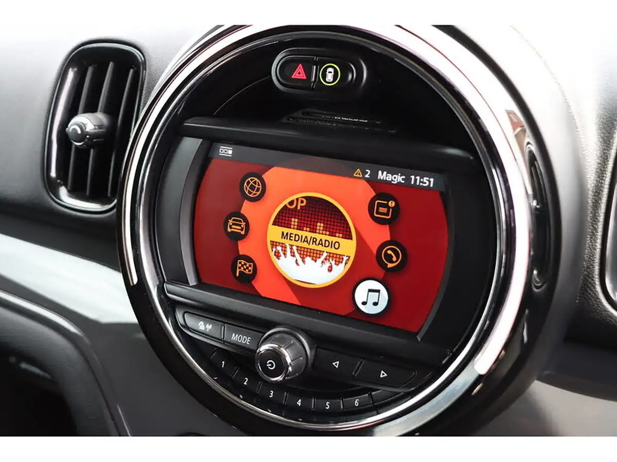 2018-mini-countryman-15-cooper-ss-big-36