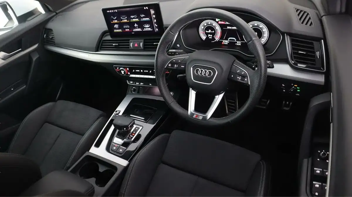 2022-audi-q5-20-45-tfsi-s-line-sportback-big-8
