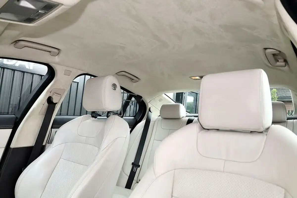 2014-jaguar-xf-30td-s-portfolio-saloon-4d-big-7
