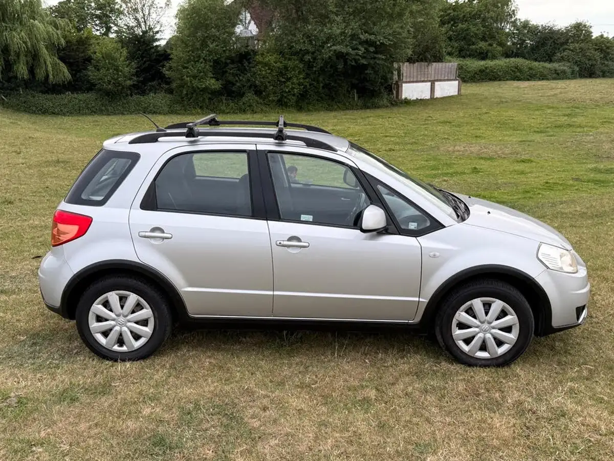 2007-suzuki-sx4-16-gl-big-13