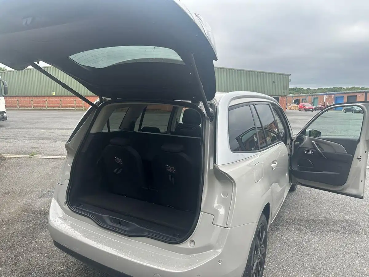 2019-citroen-grand-c4-spacetourer-15bluehdi-flair-plus-big-30