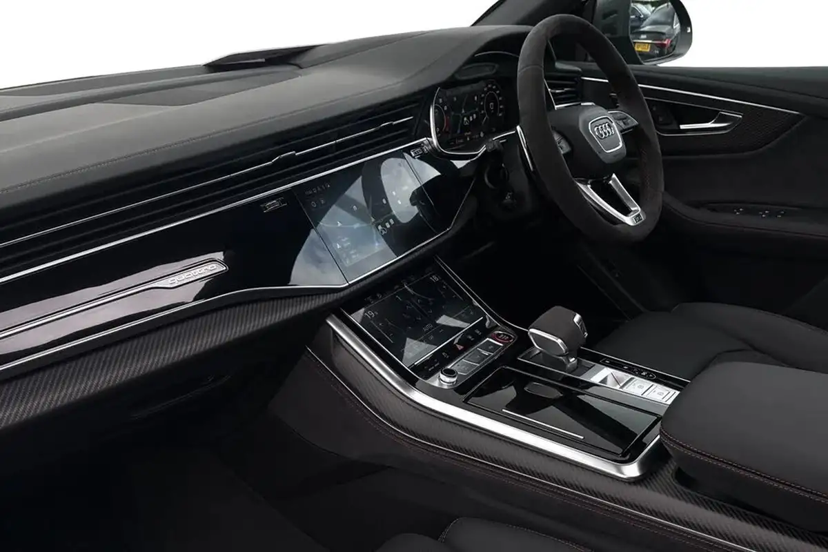 2025-audi-rs-q8-40-tfsi-carbon-vorsprung-big-13