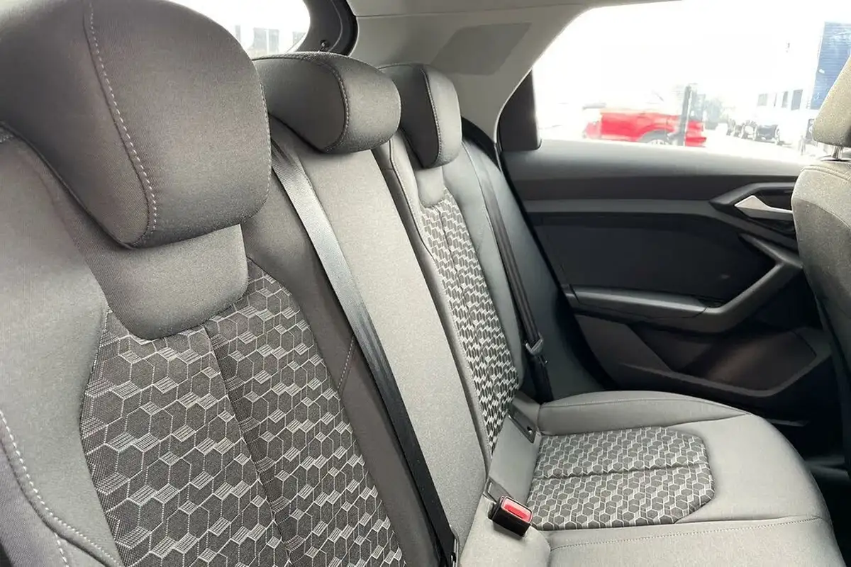 2023-audi-a1-10-25-tfsi-sport-big-20