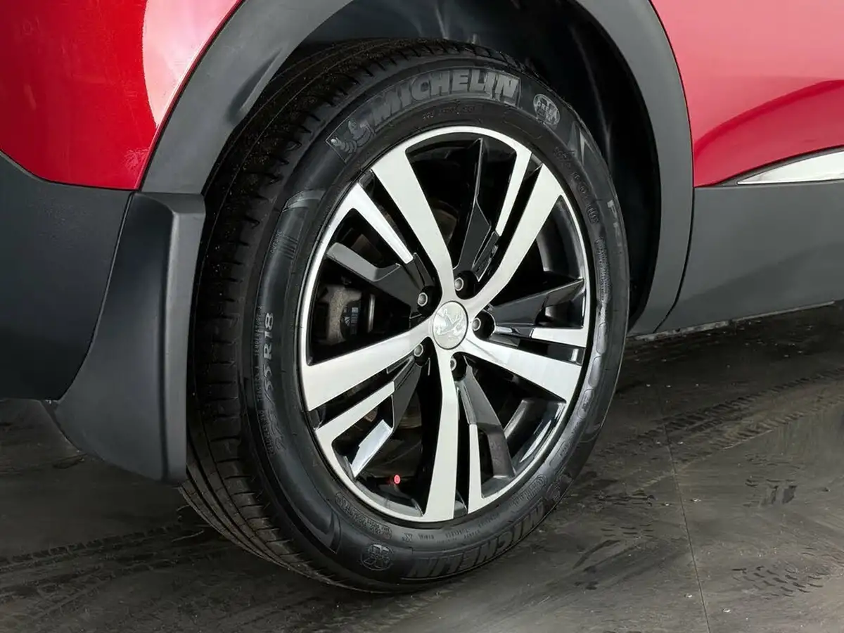 2022-peugeot-3008-suv-12-puretech-gt-big-11